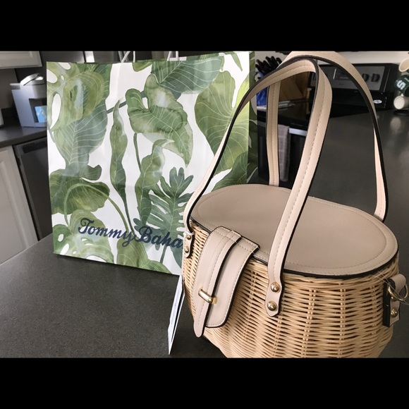 Tommy Bahama wicker bag - Picture 2 of 11